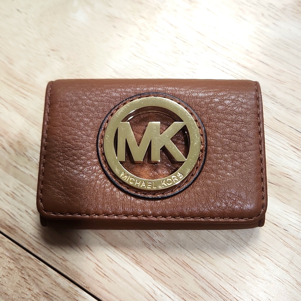 Michael Kors Logo Luggage Pebble Leather Card Holder